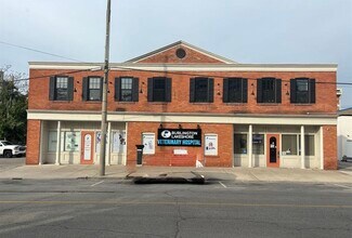 Plus de détails pour 484 John St, Burlington, ON - Local commercial à vendre