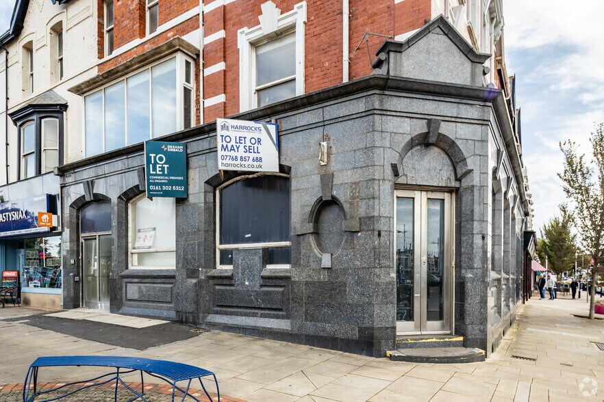 56 St. Annes Rd W, Lytham St Annes à vendre - Photo de l’immeuble – Image 2 sur 3