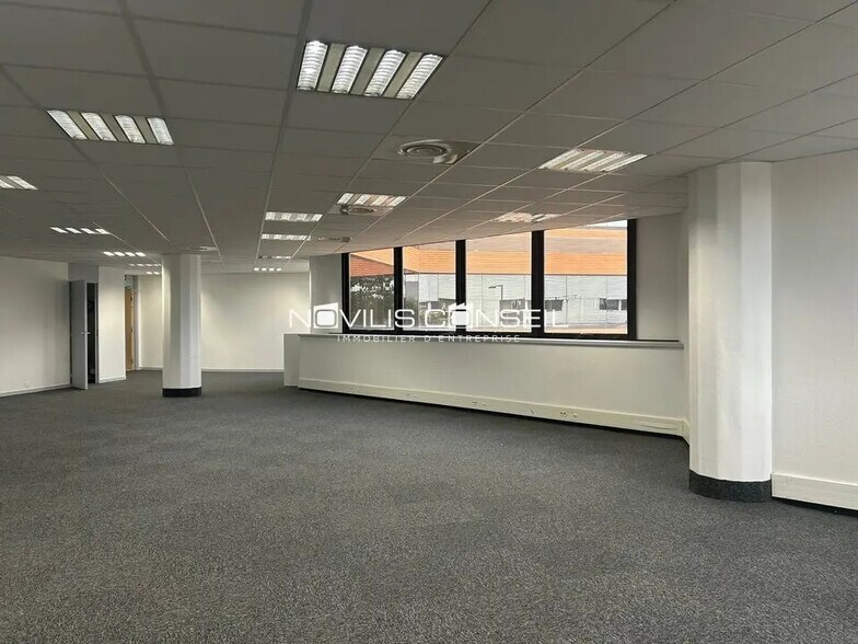 Bureau dans Blagnac à louer - Photo de l’immeuble – Image 1 sur 6