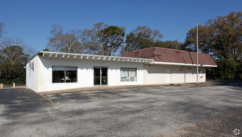 5301 Moffett Rd, Mobile, AL à vendre - Photo principale – Image 1 sur 8