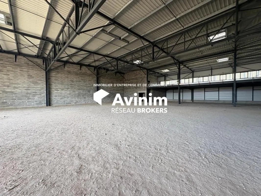 Local commercial dans CLERMONT-L'HERAULT à louer Photo intérieure– Image 1 sur 2