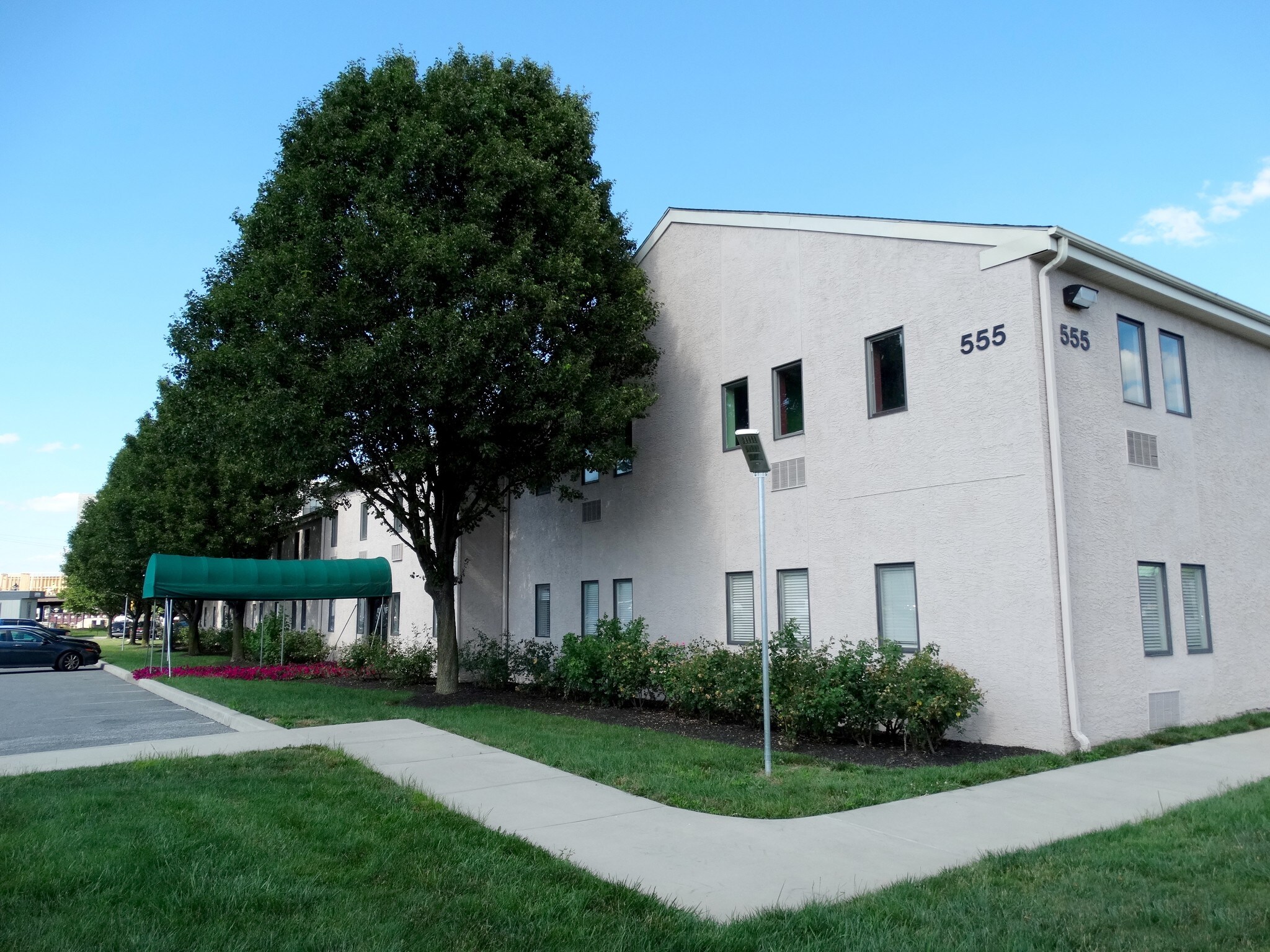 555 Justison St, Wilmington, DE à louer Photo principale– Image 1 sur 12