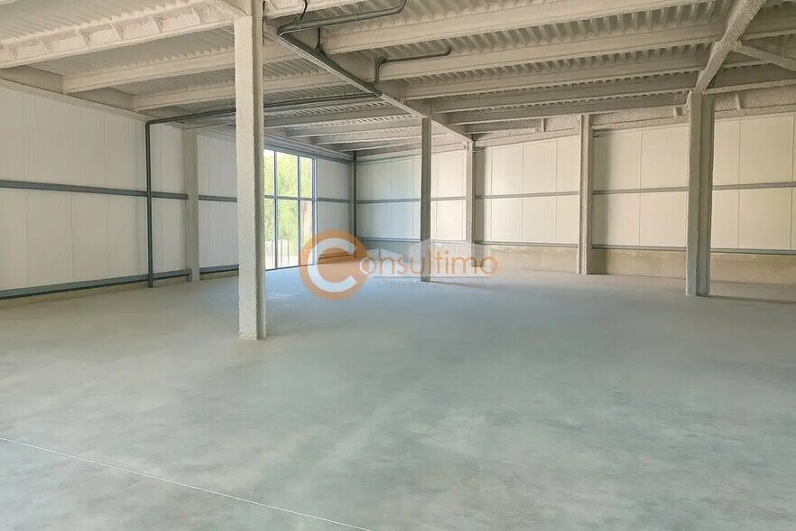 Local commercial dans Carbon-Blanc à louer - Photo de l’immeuble – Image 1 sur 9