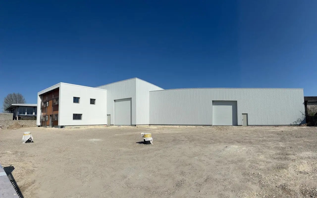 Bureau dans Bassens à louer Photo de l’immeuble– Image 1 sur 27