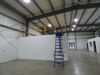 Plus de détails pour 281 W Business Park Loop, Shelton, WA - Industriel/Logistique à louer