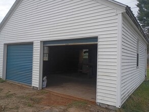 41 Maine St, New Gloucester, ME à louer Photo intérieure– Image 1 sur 5