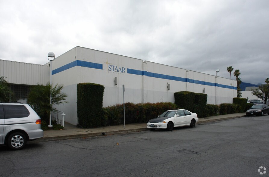 1911 S Walker Ave, Monrovia, CA à vendre - Photo de l’immeuble – Image 3 sur 3