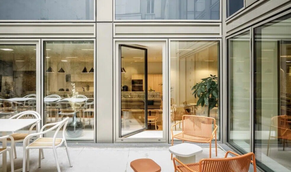 148 Rue De Courcelles, Paris à louer - Photo de l’immeuble – Image 2 sur 6
