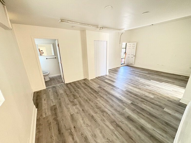 5501-5505 Alhambra Ave, Los Angeles, CA à louer - Photo intérieure – Image 2 sur 23