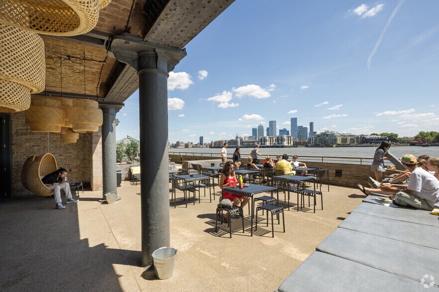 70 Wapping Wall, Londres à louer - Photo de l’immeuble – Image 2 sur 54