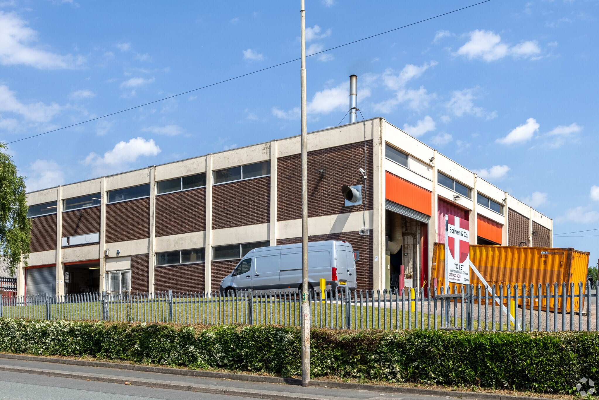 303 Halesowen Rd, Dudley à louer Photo principale– Image 1 sur 3