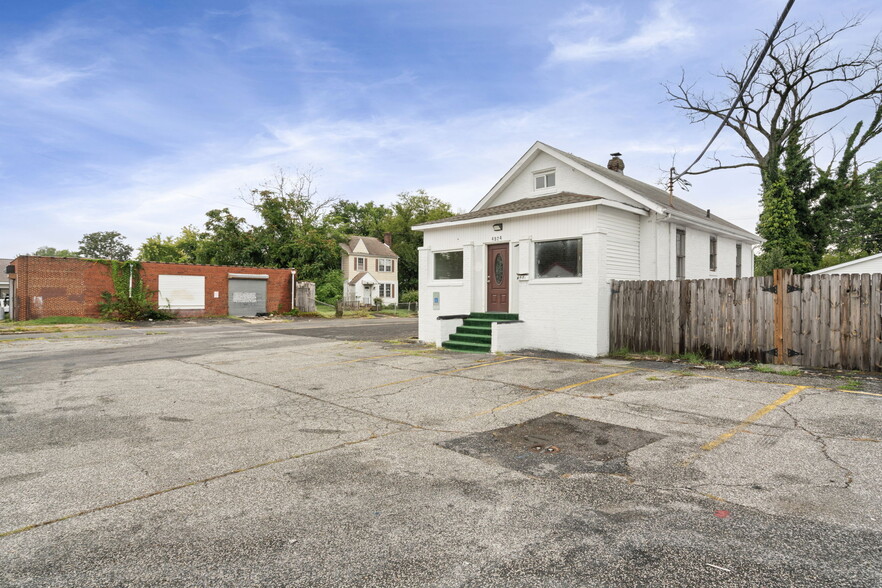 4928 Marlboro Pike, Capitol Heights, MD à louer - Photo de l’immeuble – Image 3 sur 53