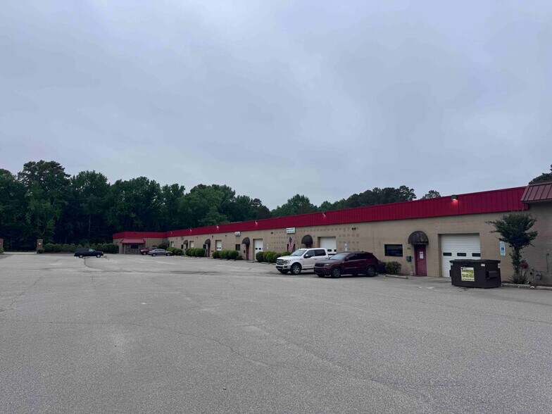 3614 US-74, Wingate, NC à louer - Photo de l’immeuble – Image 3 sur 11