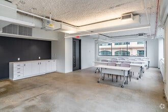 55 Prospect St, Brooklyn, NY à louer Photo intérieure– Image 1 sur 11