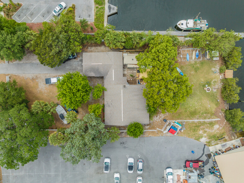 5428 Cotee Ave, Port Richey, FL à vendre - Photo principale – Image 1 sur 38