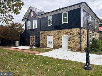 Plus de détails pour 3704 Sperryville Pike, Sperryville, VA - Bureau à louer