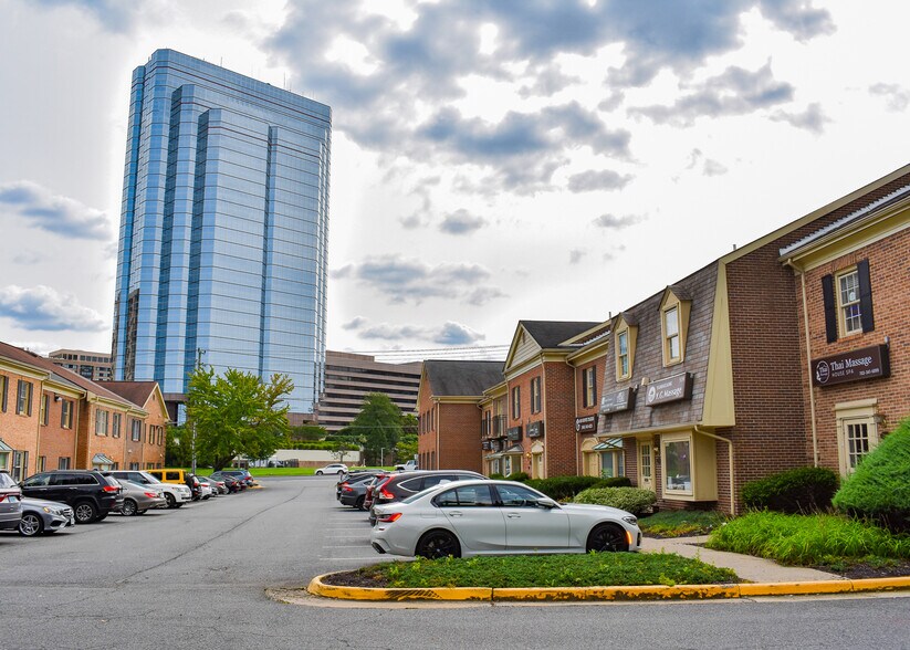 5134-5148 Leesburg Pike, Alexandria, VA à vendre - Photo de l’immeuble – Image 2 sur 3