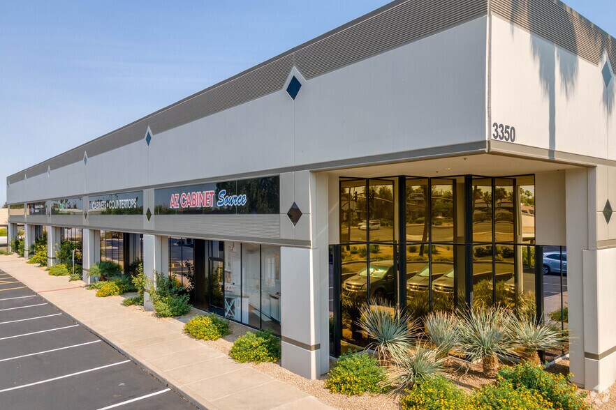 3350 N Arizona Ave, Chandler, AZ à louer - Photo de l’immeuble – Image 2 sur 3