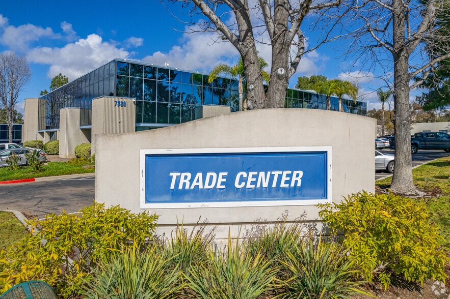 7330 Trade St, San Diego, CA à louer - Photo de l’immeuble – Image 3 sur 12