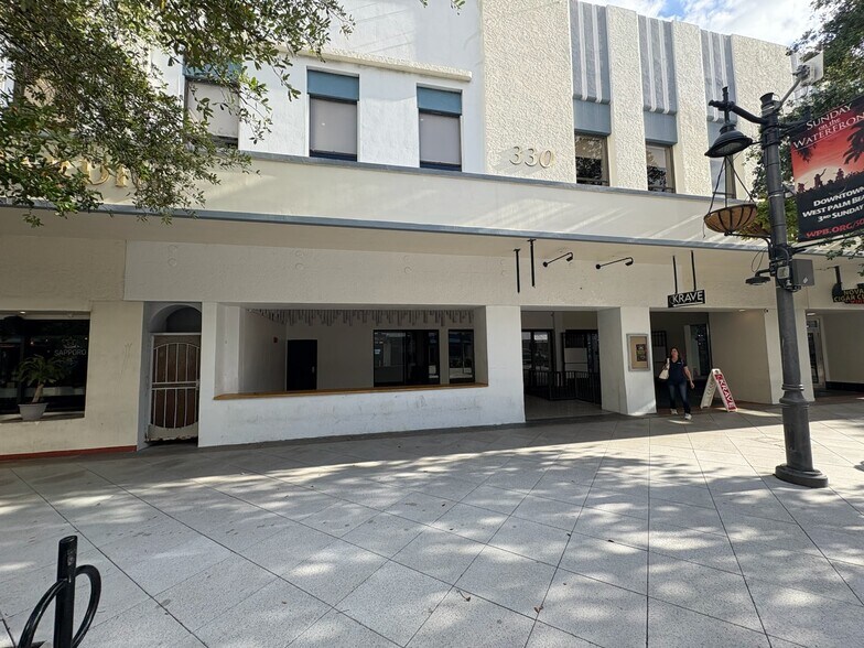 330 Clematis St, West Palm Beach, FL à louer - Photo de l’immeuble – Image 2 sur 7