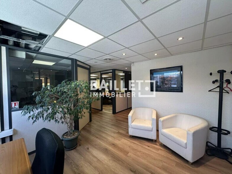 Bureau dans Villeneuve-Loubet à vendre - Photo intérieure – Image 2 sur 21