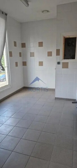 Local commercial dans Bourg-en-Bresse à louer - Photo intérieure – Image 3 sur 5