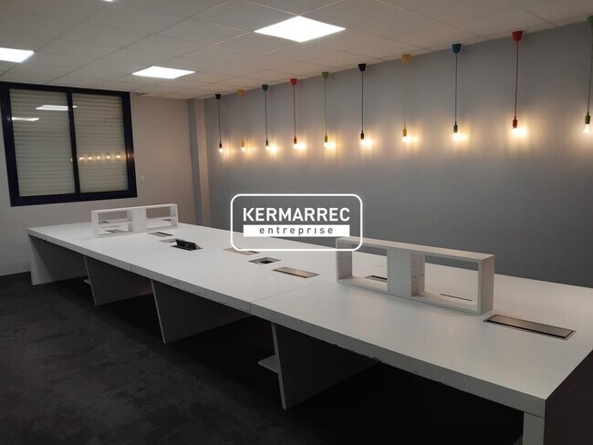 Plus de détails pour Bureau à vendre