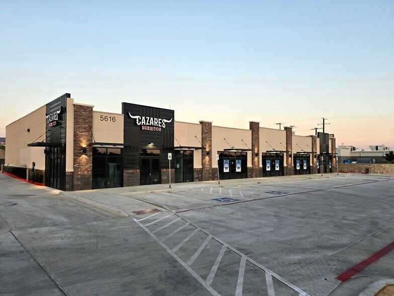5616 Doniphan Dr, El Paso, TX à louer - Photo de l’immeuble – Image 1 sur 7