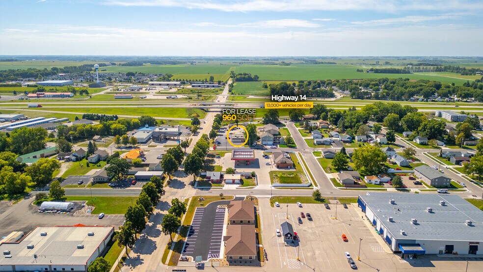 501 S Mantorville Ave, Kasson, MN à louer - Photo de l’immeuble – Image 3 sur 12