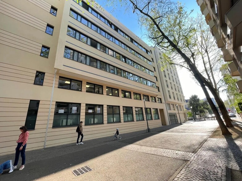 Bureau dans Lyon à louer - Photo de l’immeuble – Image 1 sur 19