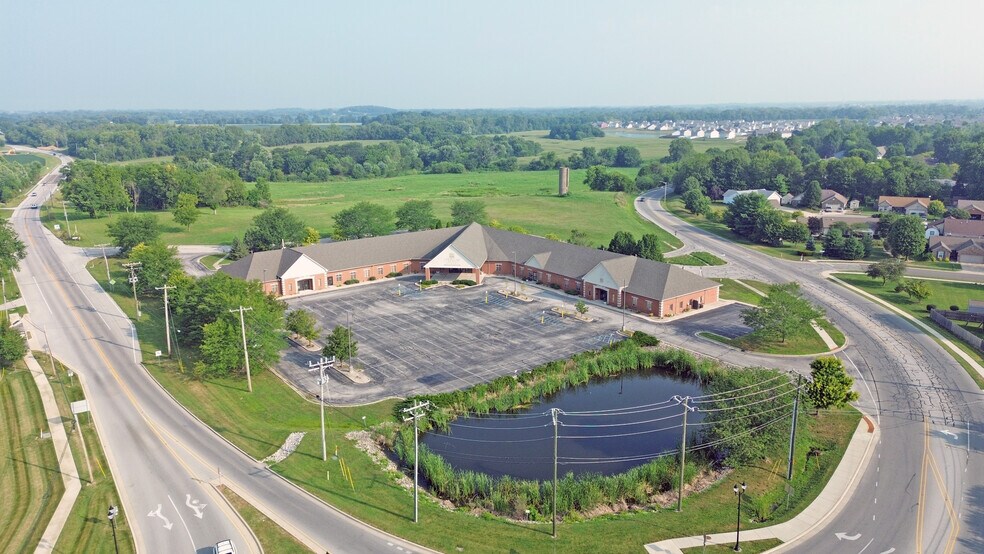1300 W Jefferson St, Franklin, IN à vendre - Photo de l’immeuble – Image 3 sur 8
