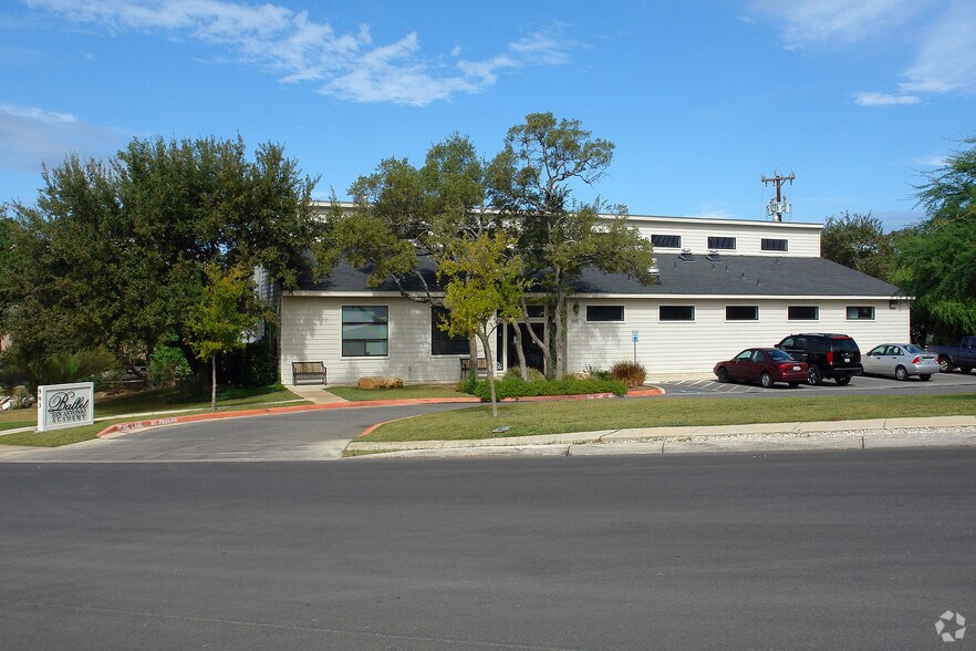 903 Proton Rd, San Antonio, TX à vendre - Photo principale – Image 1 sur 34