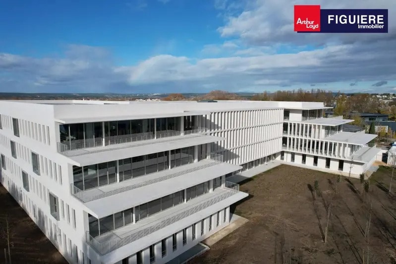 200 Rue Pierre Duhem, Aix-en-Provence à louer - Photo de l’immeuble – Image 3 sur 8