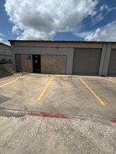 5504-1 Bandera Rd, San Antonio, TX à louer Photo de l’immeuble– Image 1 sur 12