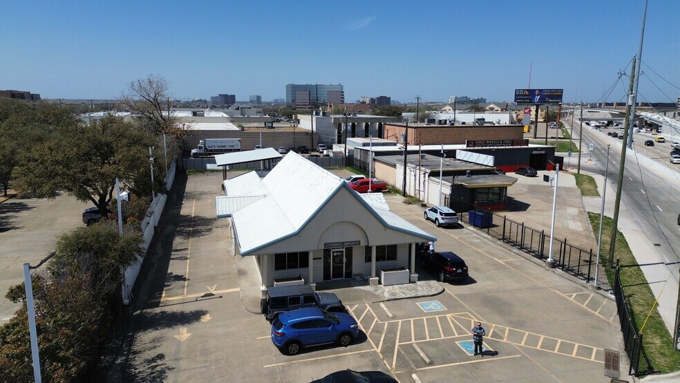 9322 LBJ Fwy, Dallas, TX à louer - Photo de l’immeuble – Image 1 sur 17