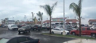 Plus de détails pour 8100-8122 Long Beach Blvd, South Gate, CA - Local commercial à louer