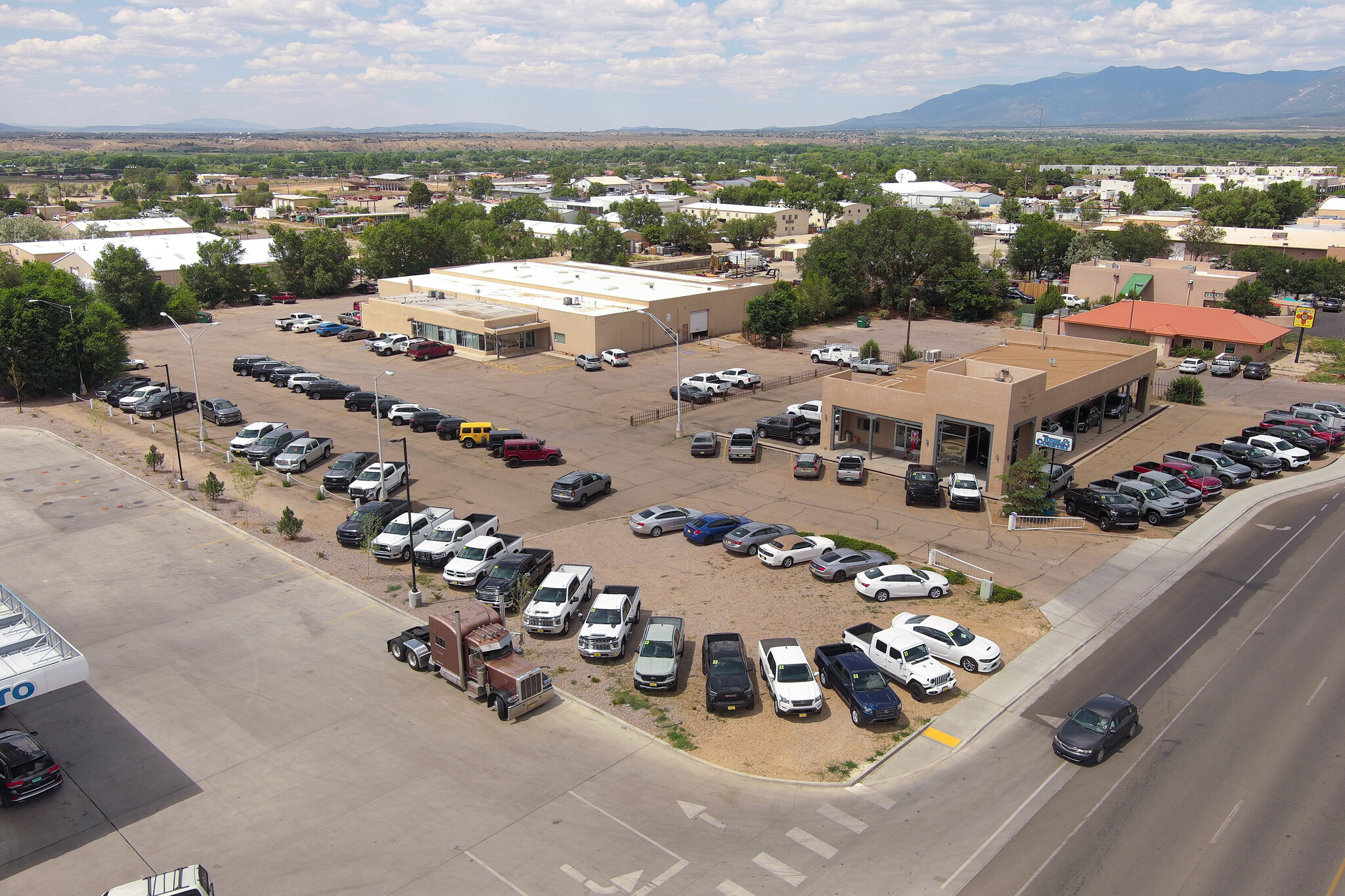 1040 Paseo Del Pueblo Sur, Taos, NM à vendre Photo principale– Image 1 sur 13