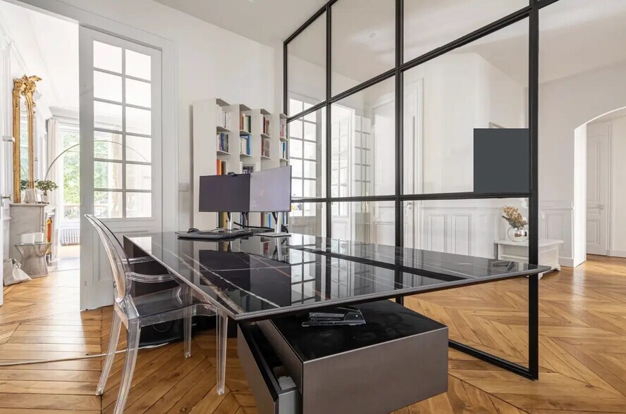 Bureau dans Paris à louer - Photo de l’immeuble – Image 2 sur 5