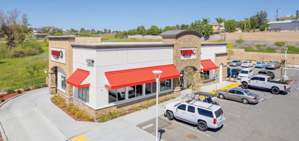 29640 Goetz Rd, Menifee, CA à vendre - Photo de l’immeuble – Image 2 sur 4