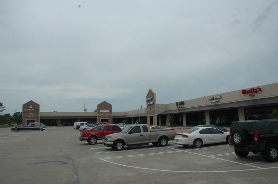 4310 Dowlen Rd, Beaumont, TX à louer - Photo de l’immeuble – Image 1 sur 2
