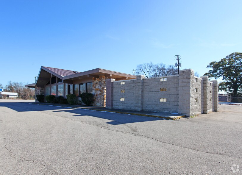 1037 3rd Ave W, Birmingham, AL à vendre - Photo principale – Image 1 sur 8