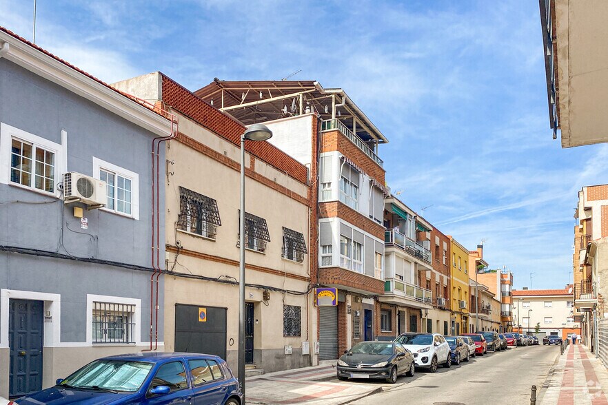 Calle San Martín de la Vega, 18, Getafe, Madrid à vendre - Photo de l’immeuble – Image 2 sur 2