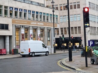 Plus de détails pour 28 Cavendish Sq, Londres - Local commercial à louer