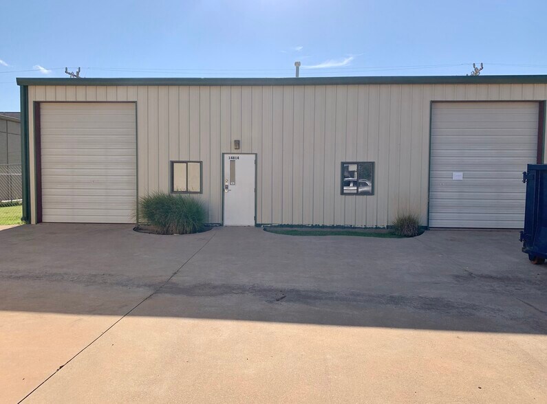 14814 Bristol Park Blvd, Edmond, OK à vendre - Photo de l’immeuble – Image 3 sur 10