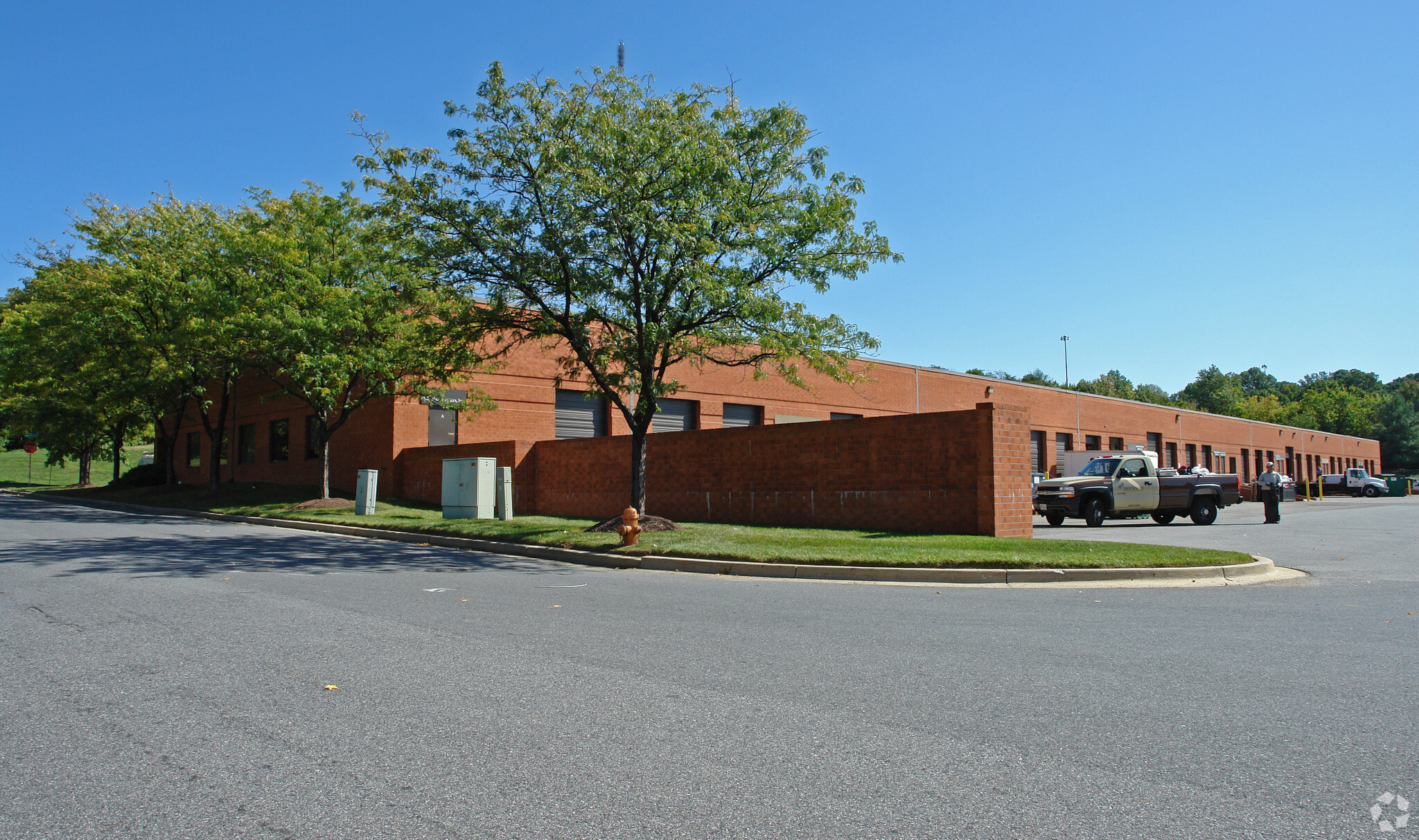 1500 Caton Center Dr, Arbutus, MD à louer Photo de l’immeuble– Image 1 sur 46