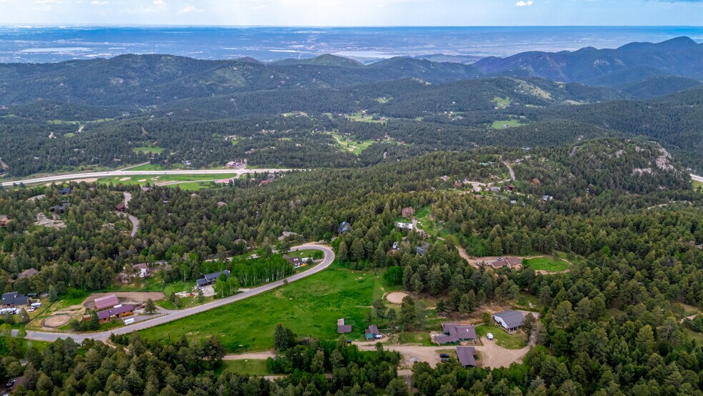8537 S Doubleheader Ranch Rd, Morrison, CO à vendre - Photo de l’immeuble – Image 3 sur 164