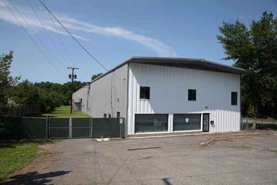 161 Temple Hill Rd, New Windsor, NY à louer - Photo de l’immeuble – Image 2 sur 15
