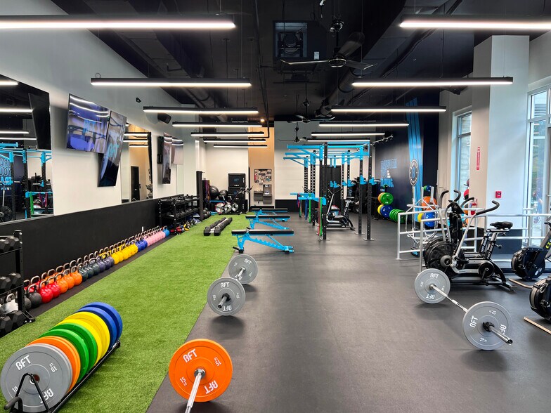 103 W Tyler St, Tampa, FL à louer - Photo de l’immeuble – Image 3 sur 6