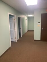 1508 Genesee St, Utica, NY à louer Photo intérieure– Image 2 sur 18