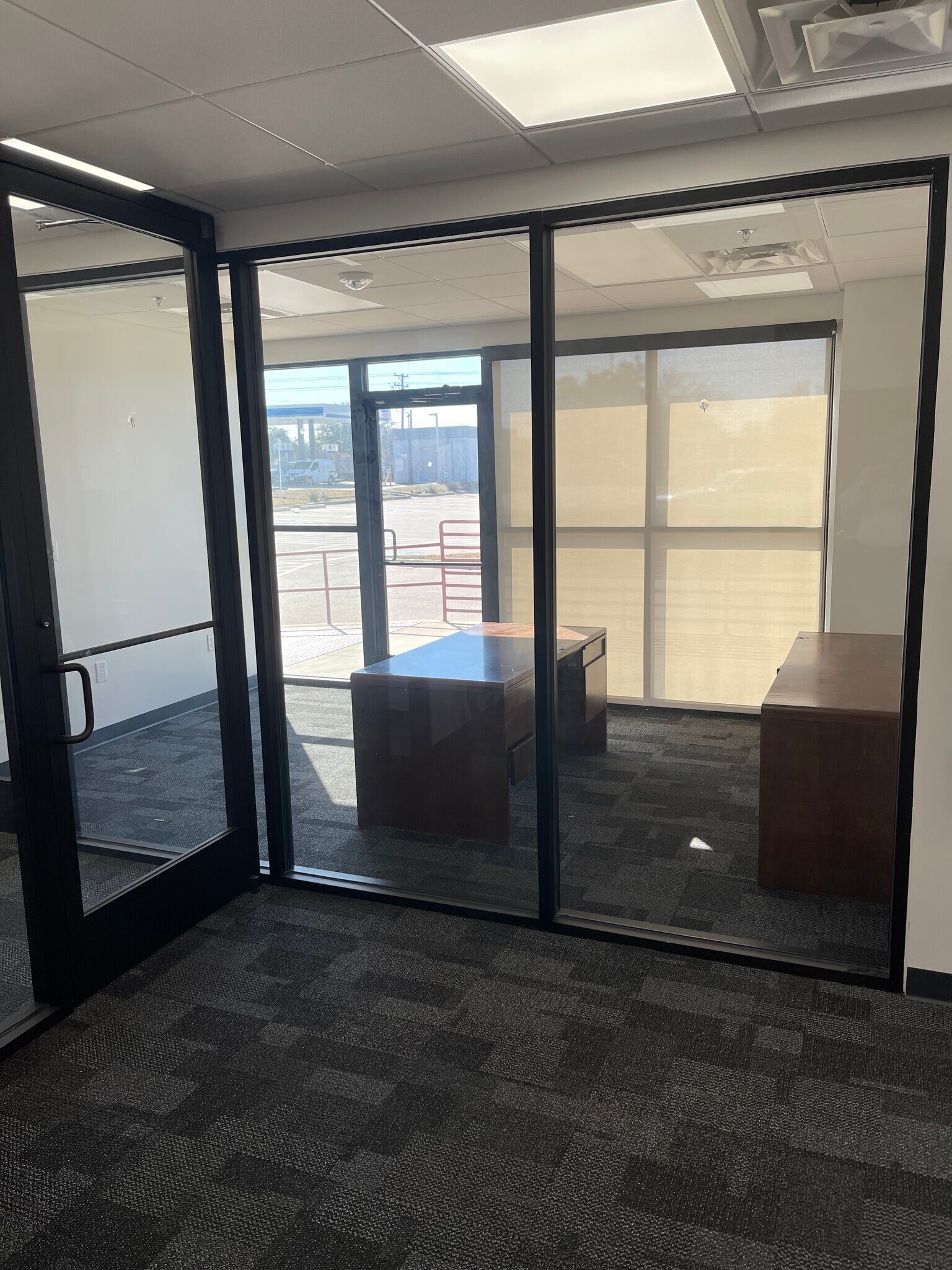 2515 E Rosemeade Pky, Carrollton, TX à louer Photo intérieure– Image 1 sur 11